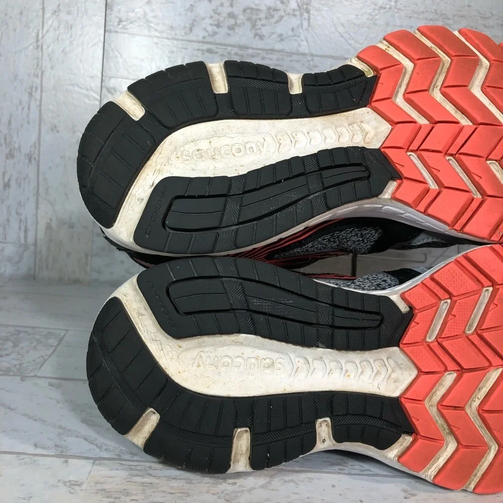 Saucony Cohesion 10 Running Shoes Gray Pink GUC‎